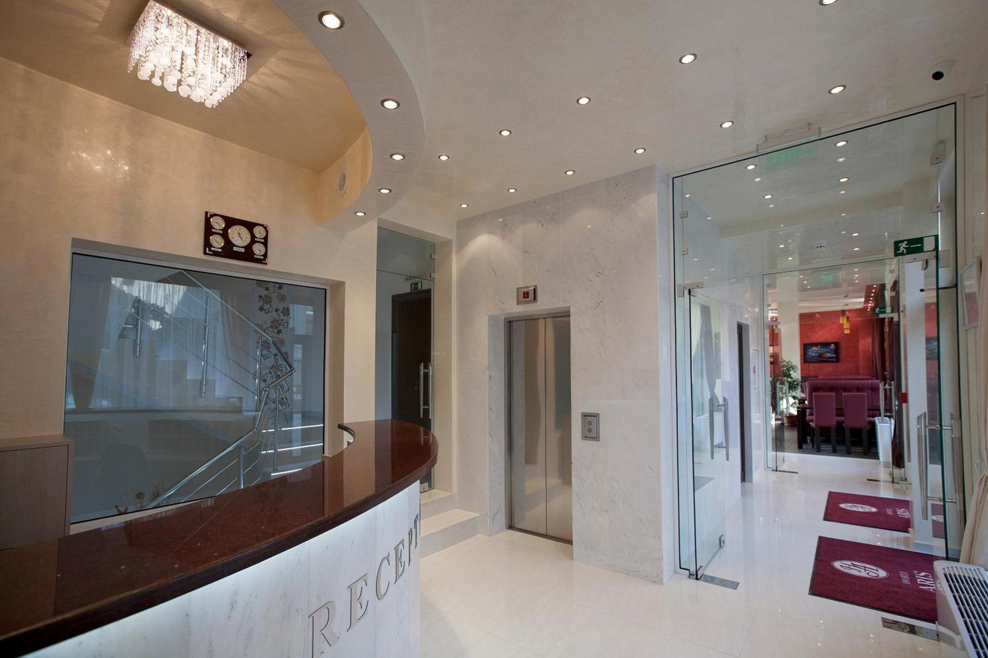 Aris Hotel Σόφια Εξωτερικό φωτογραφία