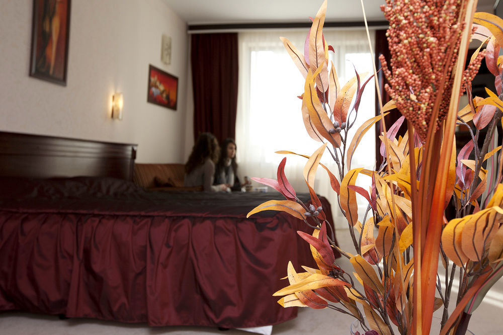 Aris Hotel Σόφια Εξωτερικό φωτογραφία