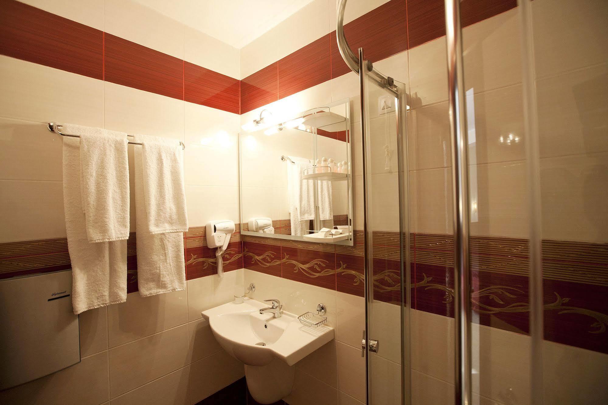 Aris Hotel Σόφια Εξωτερικό φωτογραφία