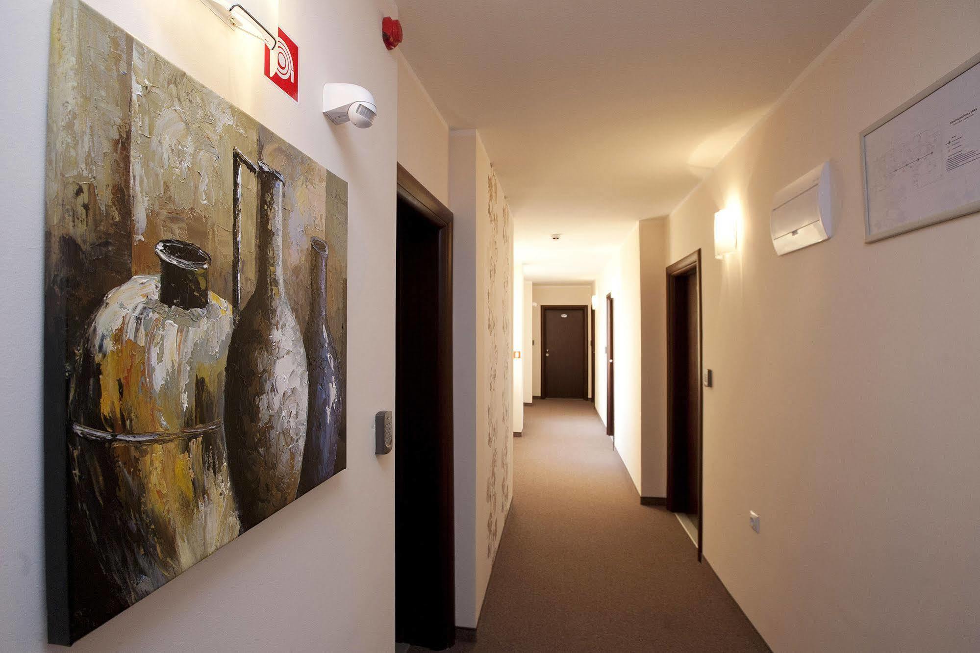 Aris Hotel Σόφια Εξωτερικό φωτογραφία